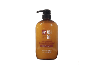KUMANO YUSHI Horse OilКондиционер с натуральным лошадиным маслом 600 мл