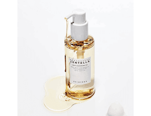 Успокаивающее гидрофильное масло с центеллой SKIN1004 Madagascar Centella Light Cleansing Oil (200 мл)
