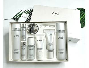 Осветляющий набор O HUI Extreme White
