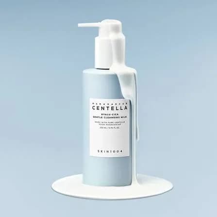 Молочко для очищения кожи SKIN1004 Madagascar Centella Hyalu-Cica Gentle Cleansing Milk 200 мл