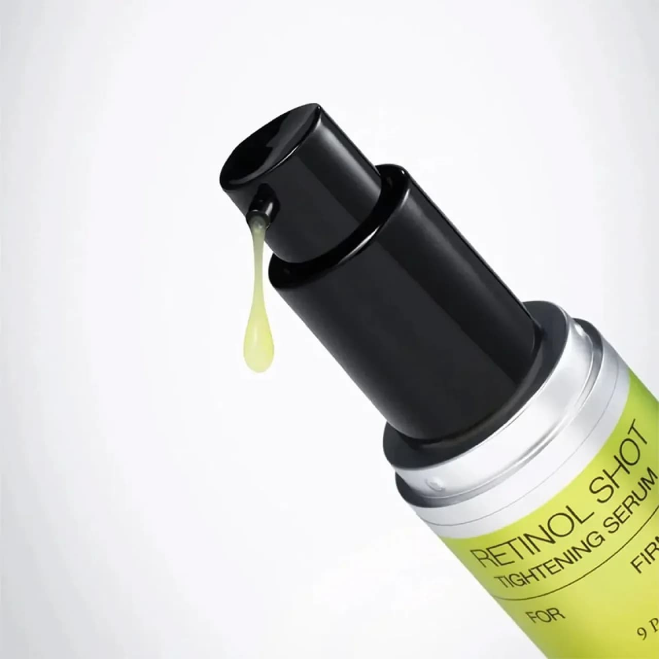 Подтягивающая сыворотка с ретинолом и микроиглами Celimax The Vita-A Retinol Shot Tightening Serum — миниатюра 3