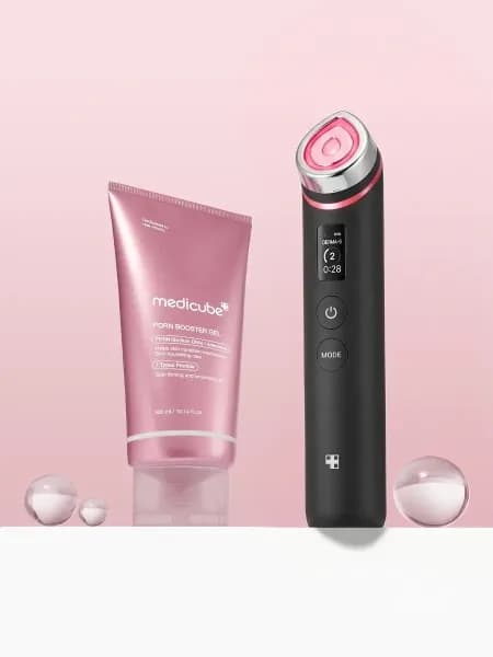 Глубоко очищающая пенка-скраб для сужения пор с красной глиной Medicube Red Cleanser Pore Pore Scrub Foam — миниатюра 2