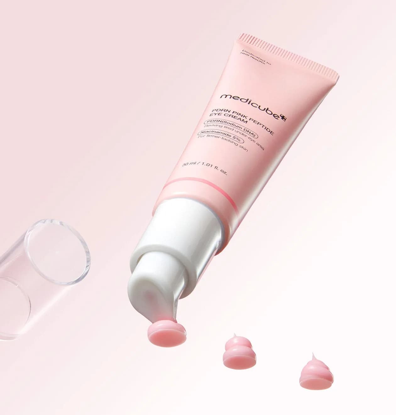 Осветляющий крем для век с ПДРН и розовыми пептидами Medicube PDRN Pink Peptide Eye Cream — миниатюра 2