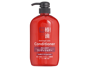 Cosme Station "Tsubaki Oil Damage Care Conditioner" Кондиционер для поврежденных волос, с натуральным маслом камелии, 600 мл.