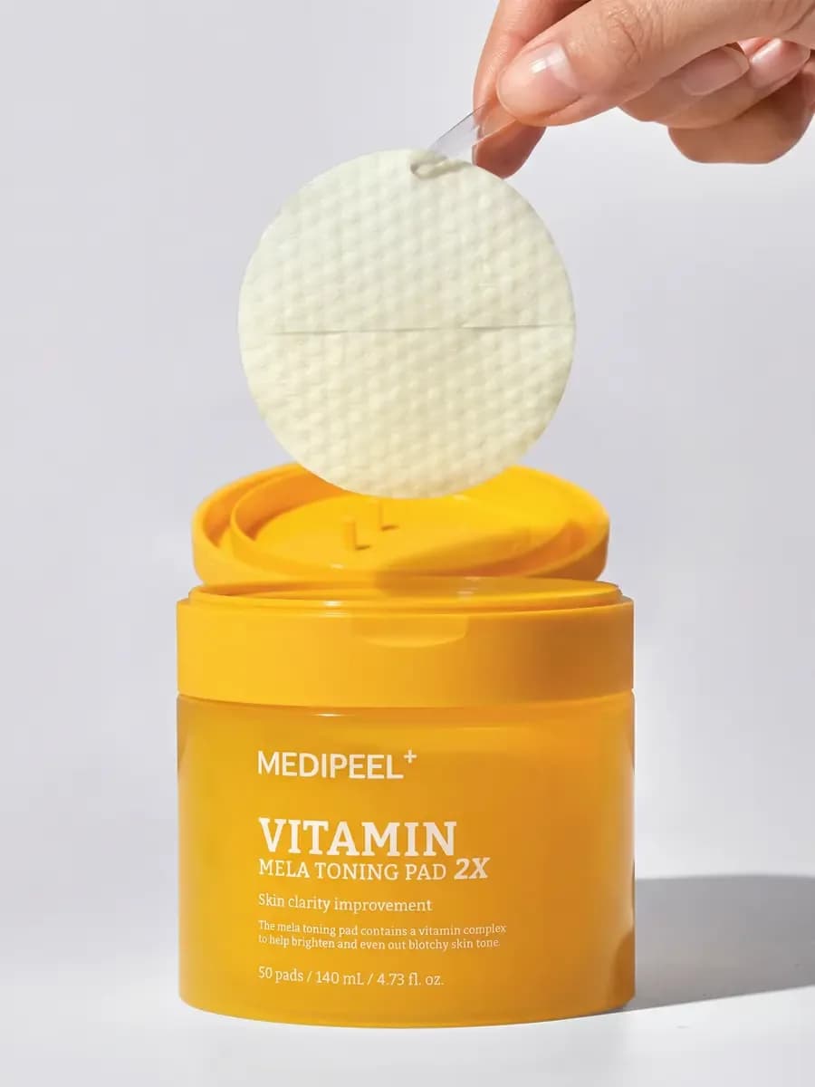 Medi-Peel⁺ Vitamin Mela Toning Pad 2Х Витаминные тонер-пэды для ровного тона и сияния кожи 50 шт/140 мл
