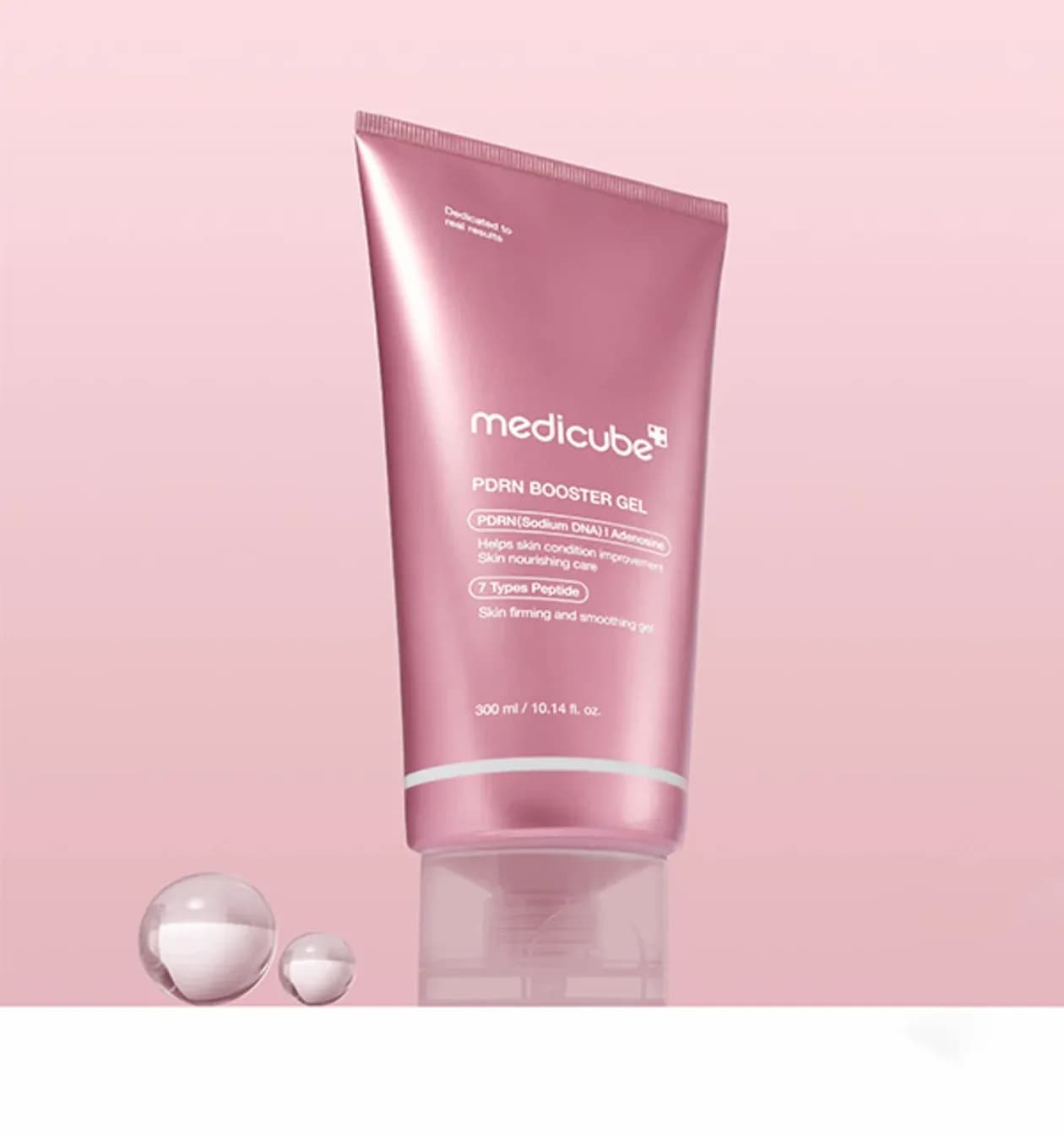 Глубоко очищающая пенка-скраб для сужения пор с красной глиной Medicube Red Cleanser Pore Pore Scrub Foam